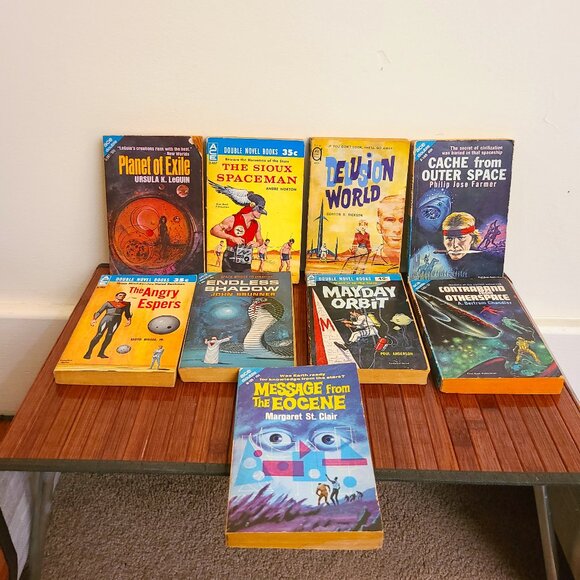 25 Vintage ACE Doublesided Sci Fi Paperbacks - Picture 2 of 14